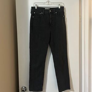 Size 28 perfect vintage jeans by madewell